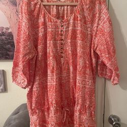 Plus Size Women's pink Patterned Top size one size (made like 2X)