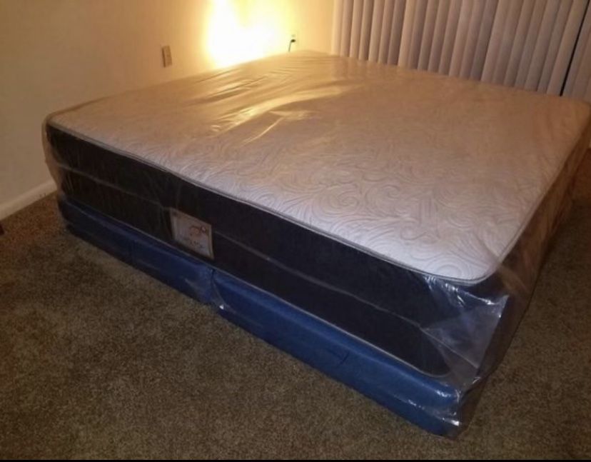 🛏️ Queen Mattress (Double Sides) + Box Spring – All Sizes – Brand New!