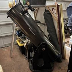 Orion XT12 Intelliscope Dobsonian 