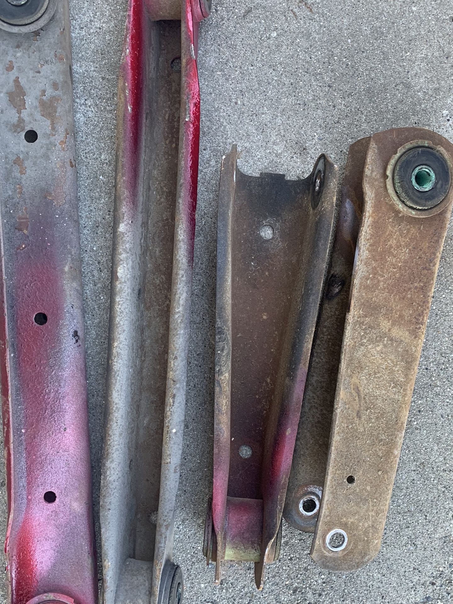 G Body Rear Trailing Arms
