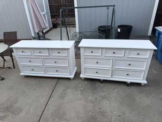 Two White Dresser