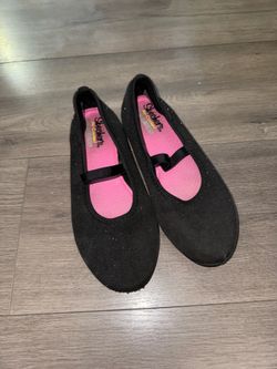 Girls shoe size 5