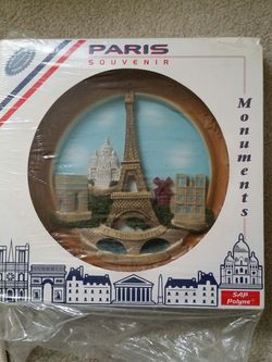 New 3d Paris souvenir sap polyne