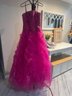 Quinceñera bright pink