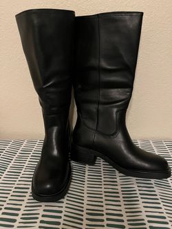 Black Knee-High Riding Boots