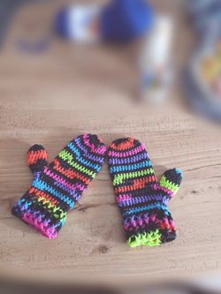 Handmade Womens Neon Stripes Mittens