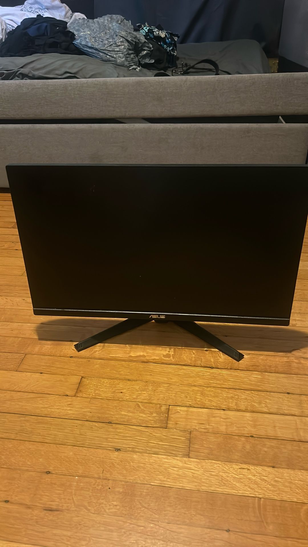 180 hz Asus Monitor