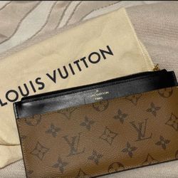 LV Wallet 