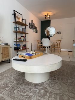 Round White Drum Pedestal Coffee Table (~36")
