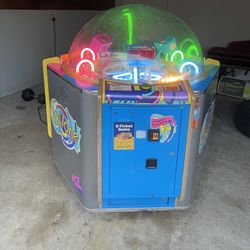 Cyclon Coin Redemption Arcade Game