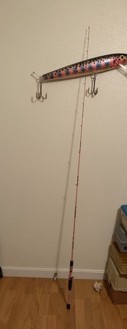 Mossy Oak Pink Bait Casting Camo Stix Pole