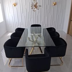 Modern Unique dining Table And Chairs ( More Styles Available At Our Showroom 