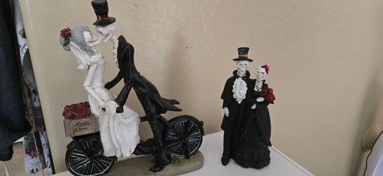 "Love Never Dies" Day of the Dead skeleton wedding couple figurines