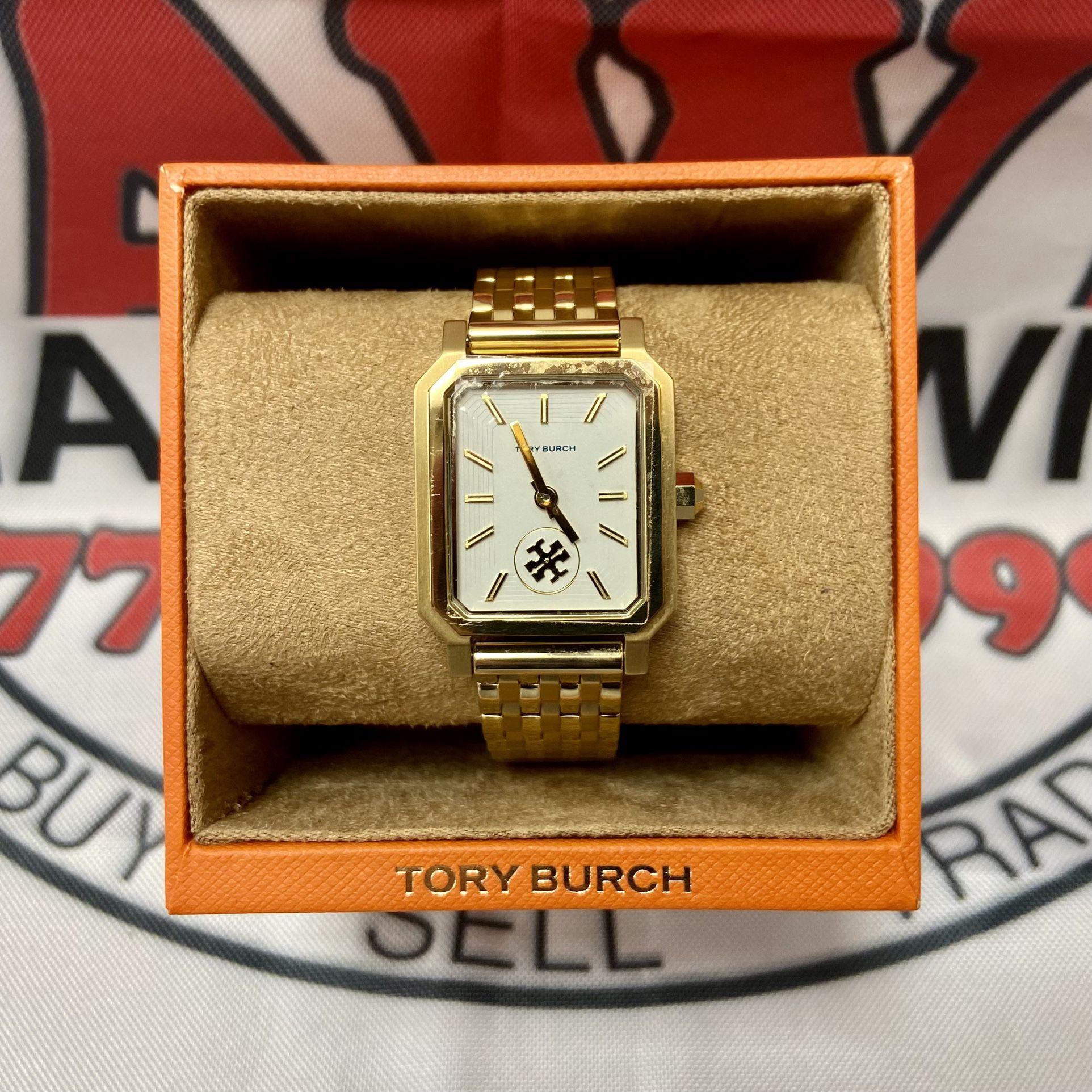 Tory Burch TBW1500 Ladies Gold Toned Wrist Watch W/ Box 11055280