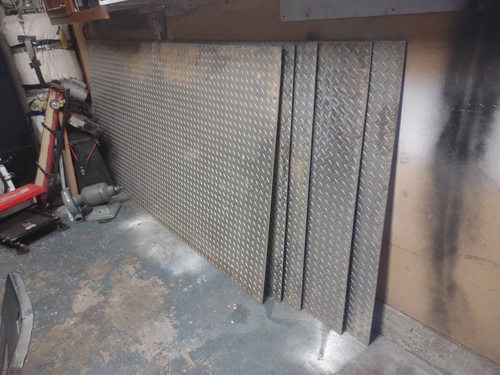 3/16 x 4 x 8 Aluminum Diamond Plate