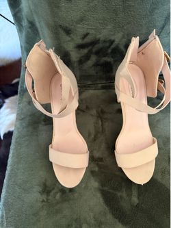 High heels beige 7 1/2