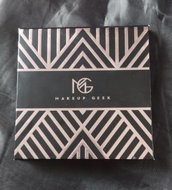 Makeup Geek 9 Pan Fall Harvest Eyeshadow Pallette 