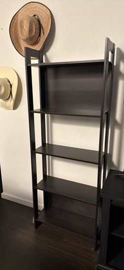 Bookshelf
