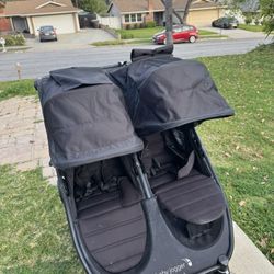 Baby Jogger City Mini GT2 all Terrain Double Stroller