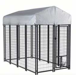 Brand New Outdoor Dog Kennel with Cover