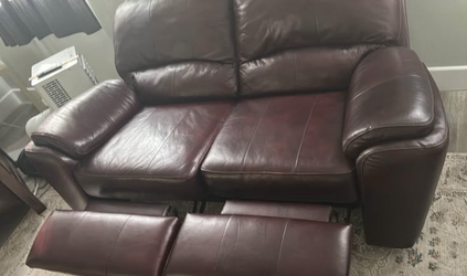 Loveseat | Recliners | Faux Leather (Burgundy)