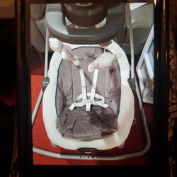 Graco Baby Swing