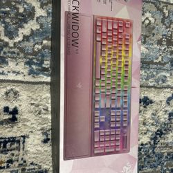 Razer V3 Blackwidow keyboard