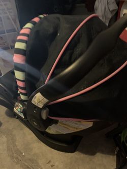 Babygirl car seat