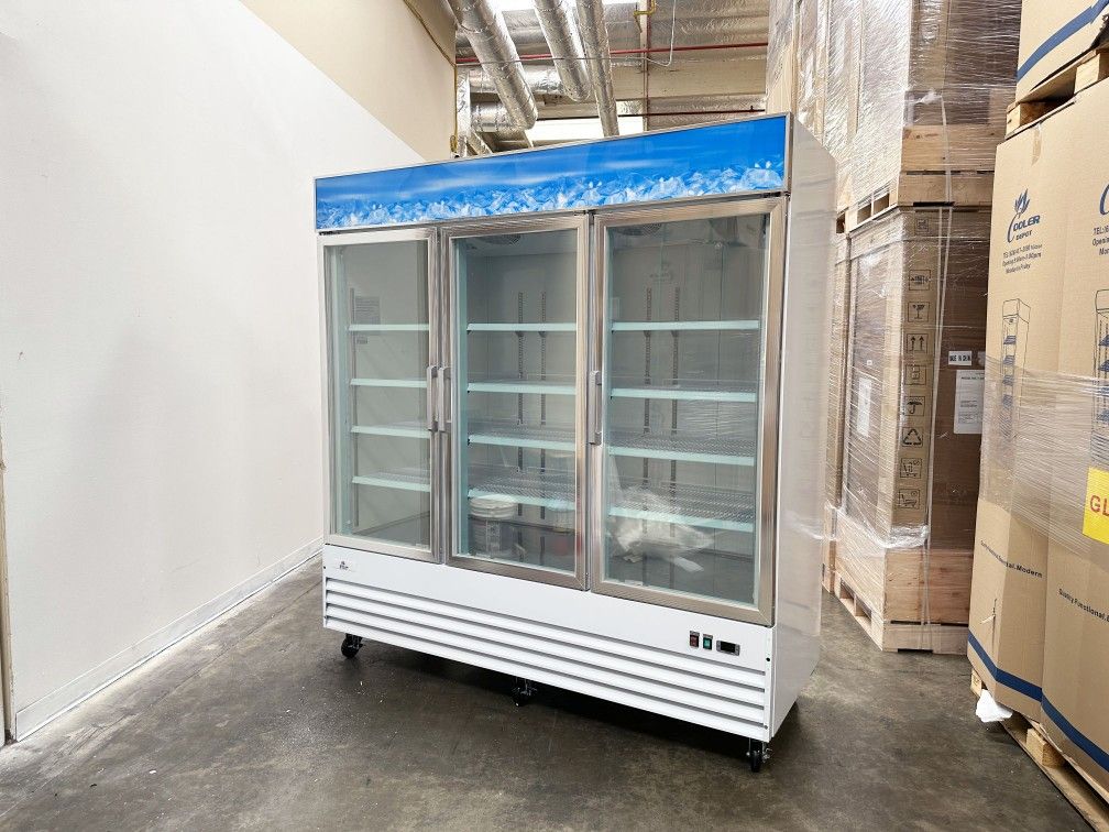 3 glass door Merchandiser Cooler Refrigerator NSF SG1.9L3