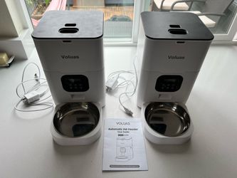 2 Voluas Auto Pet Feeders