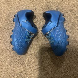 Blue Cleats 10c 
