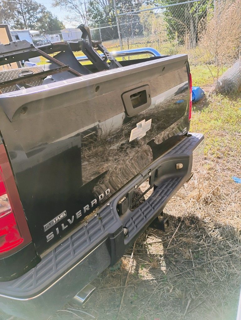 Silverado Tailgate