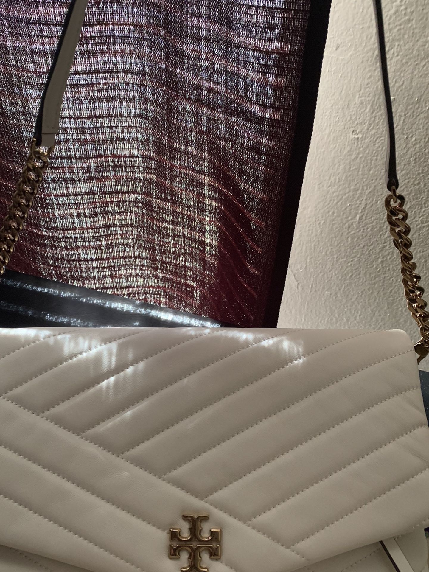 Tory Burch Ivory Shoulder bag