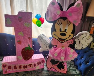 Minnie Mouse Pinata