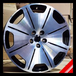 Brand New 20" WEOE-H3052F209MBK
H3052 20X9 5X112 ET30 CB66.6 MACHINE FACE / GLOSS BLACK Wheels