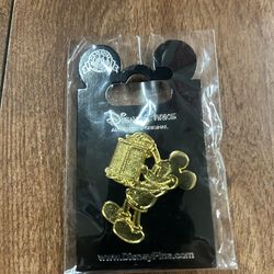 Disney Parks Mickey Mouse holding box Pin