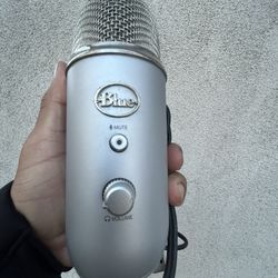 Blue Yeti Microphone 