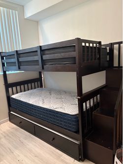 Bunk bed with third pull out bed trundle