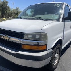 2012 Chevy Express 2500 Cargo Van