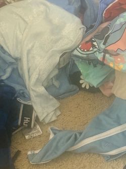 Trash bag of size 10-12 girl clothes
