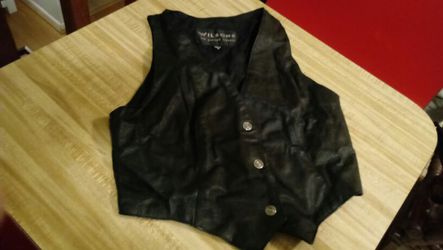 wilsons black leather vest womens