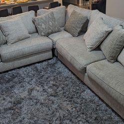 Rawcliff 3 Piece Sectional 
