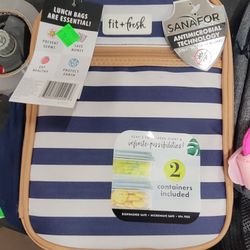 Lunch bag

$10 FIRM