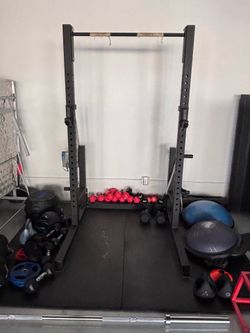 Squat rack