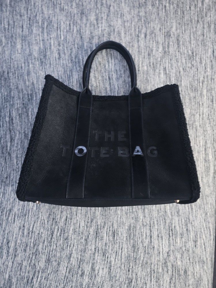 Black Purse "The Tote Bag"
