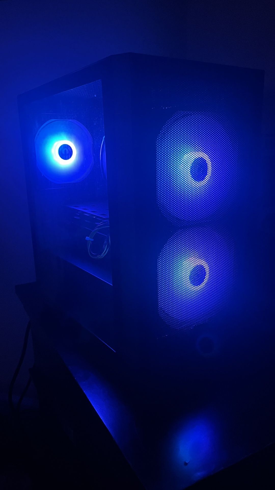 Gaming PC - Radeon RX 7800 XT, Intel i5-13400F, 32GB Ram