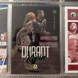 2020-21 Panini Chronicles Luminance Green Kevin Durant #150