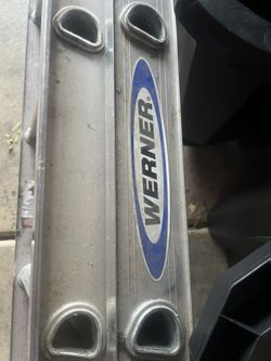 20’ WERNER LADDER MAX 12’ Vertical extension Never used just been in garage collecting dust. 50% less than in store.