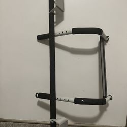 Pull Up Bar