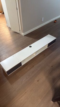 Floatable TV stand